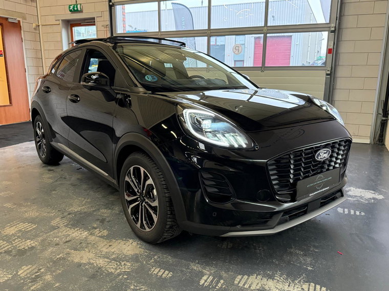 Vehicle Image 12