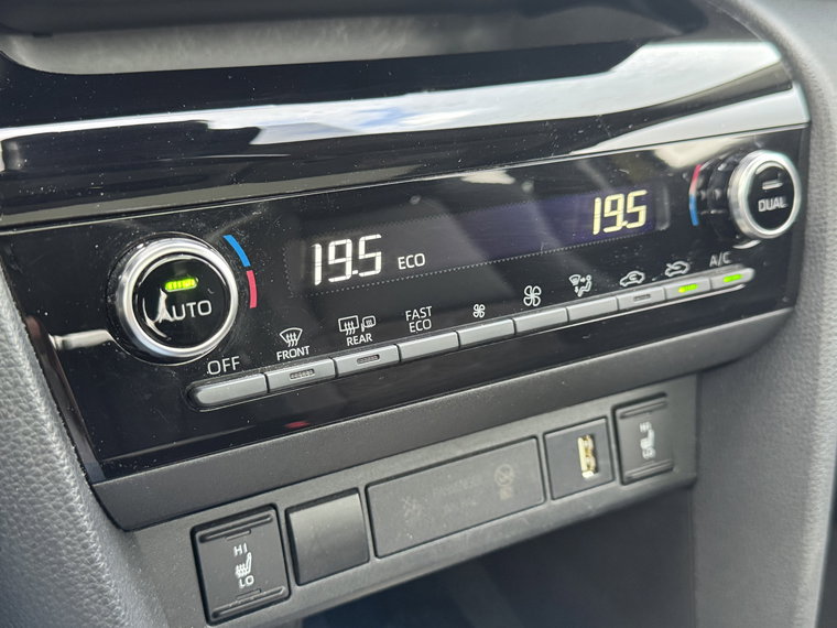 Vehicle Image 31
