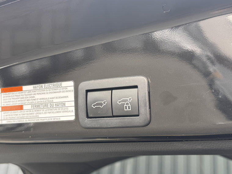 Vehicle Image 35
