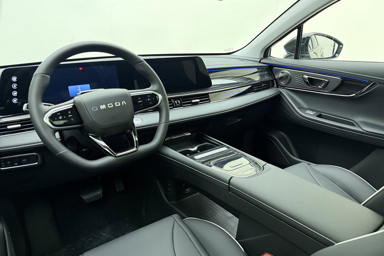 Vehicle Image 17