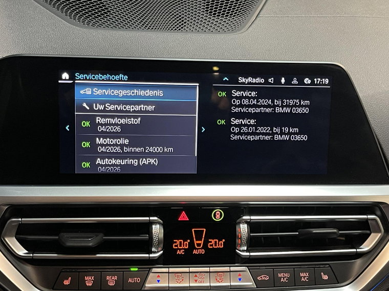 Vehicle Image 39
