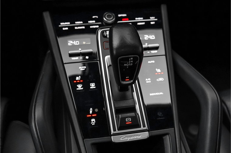 Vehicle Image 36