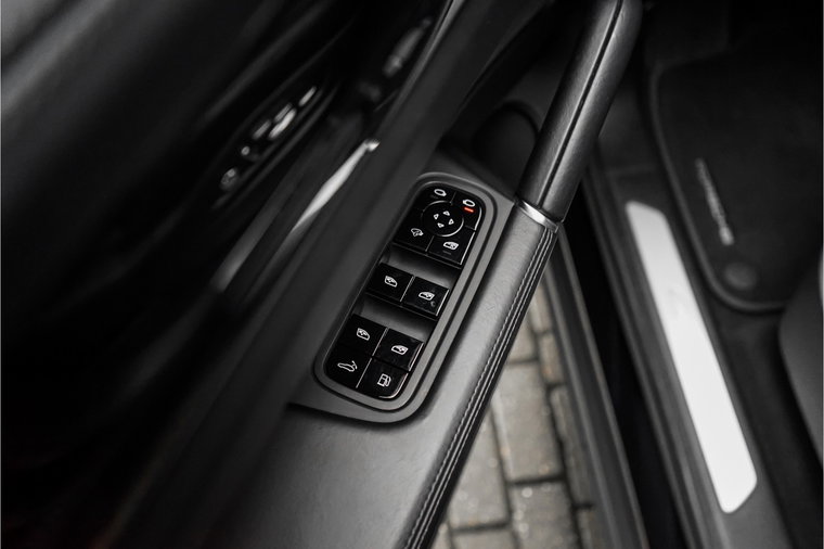 Vehicle Image 50