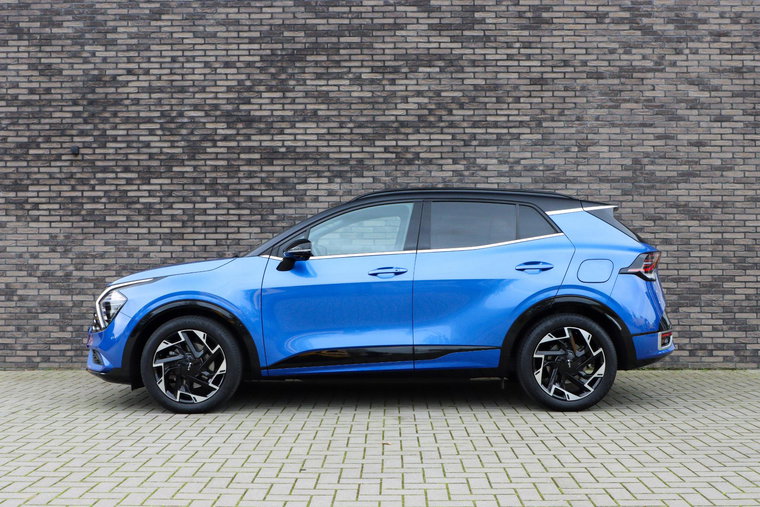 Vehicle Image 21