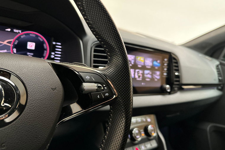 Vehicle Image 21