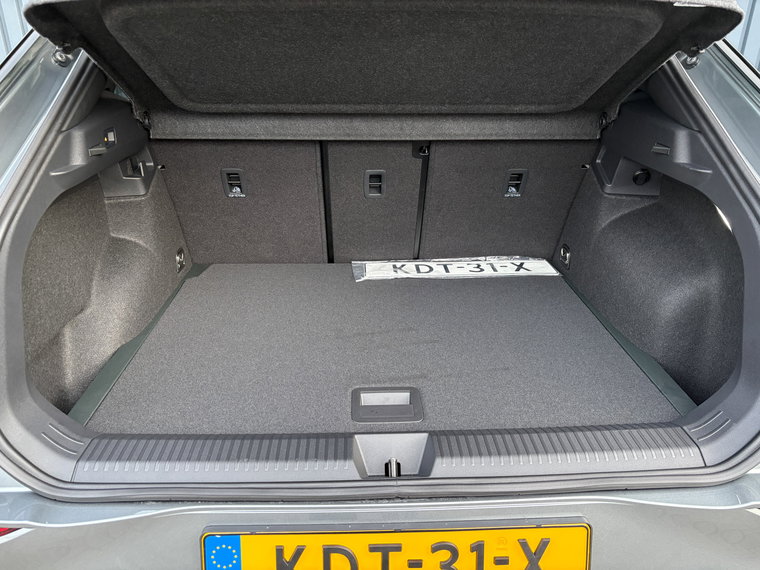 Vehicle Image 47