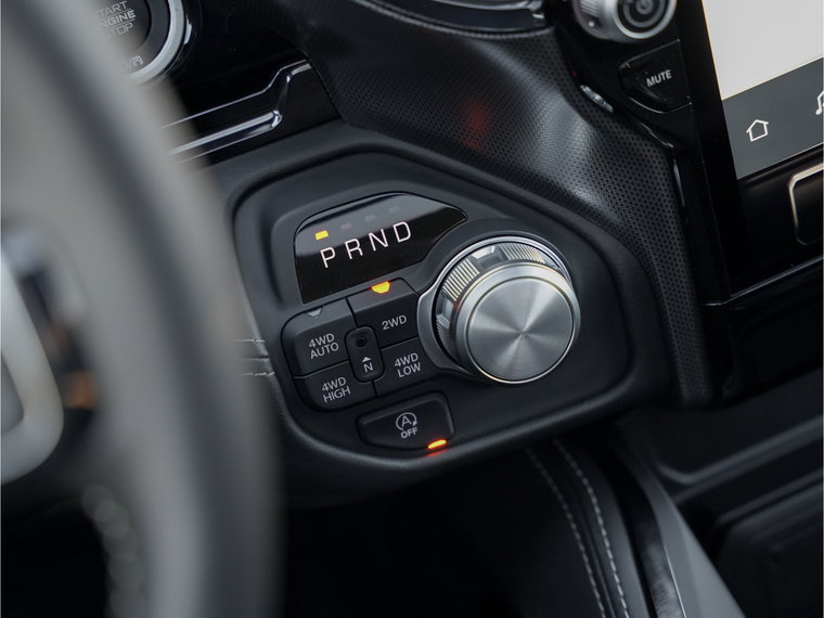 Vehicle Image 37