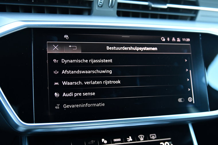 Vehicle Image 35