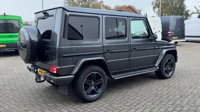 Vehicle Image 8