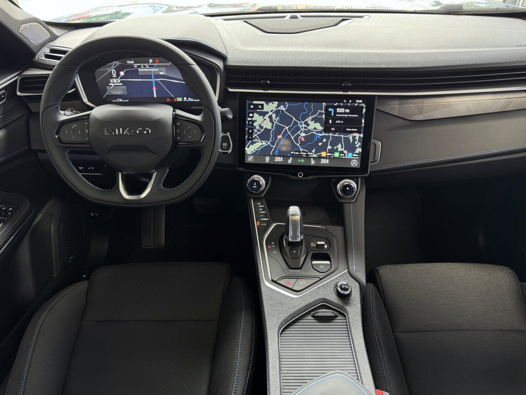 Vehicle Image 26