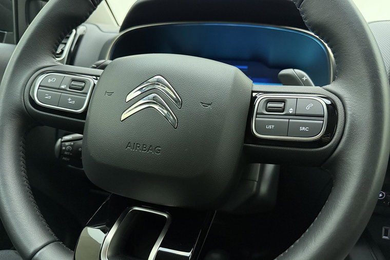 Vehicle Image 27