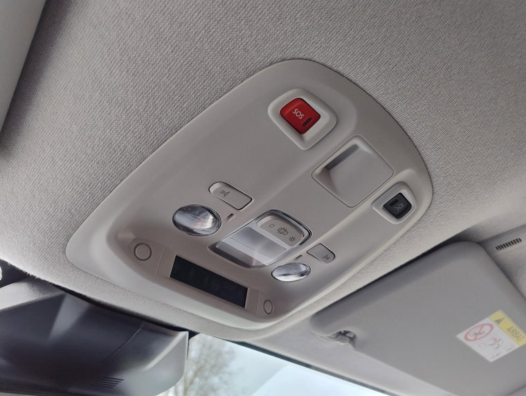 Vehicle Image 48