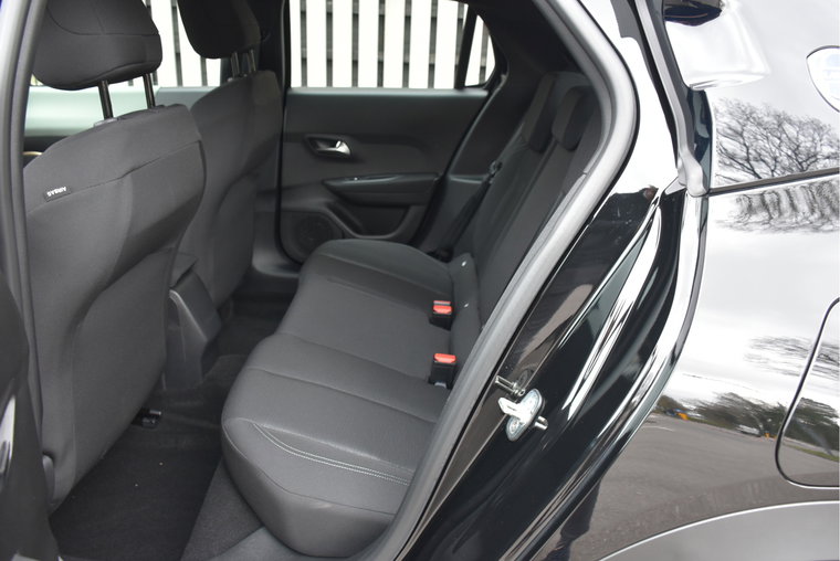 Vehicle Image 13