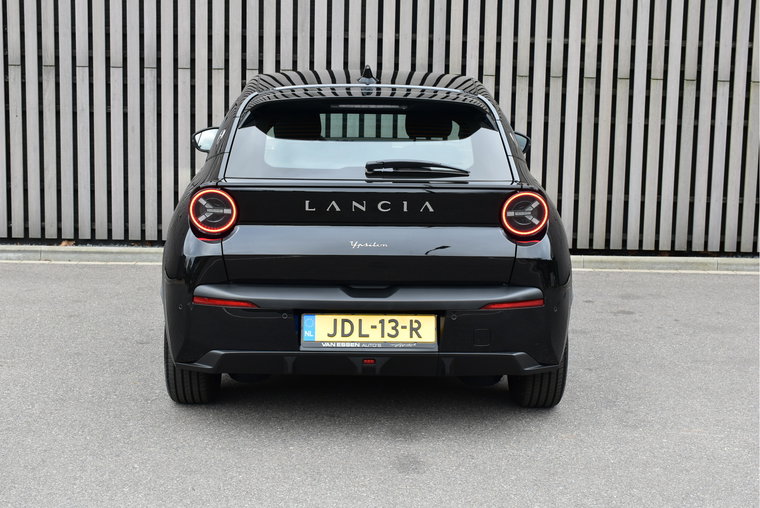 Vehicle Image 31