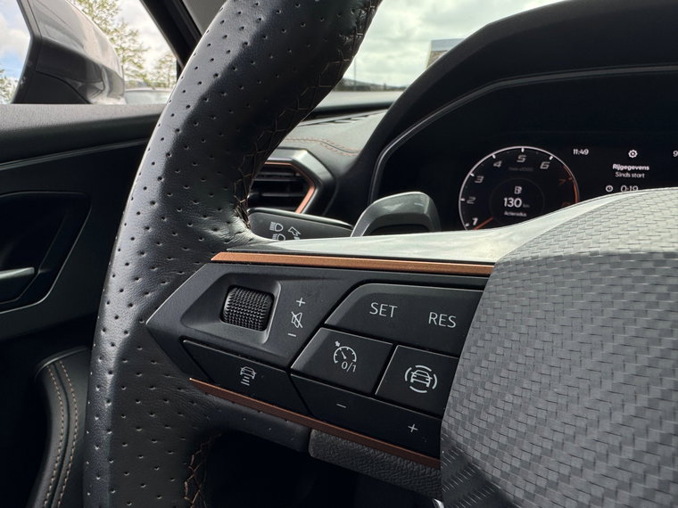 Vehicle Image 27