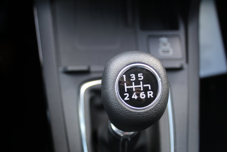 Vehicle Image 24