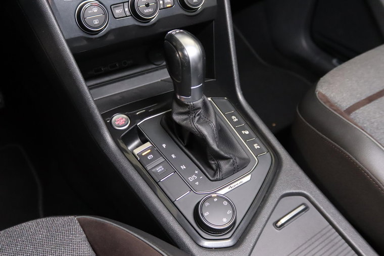 Vehicle Image 37
