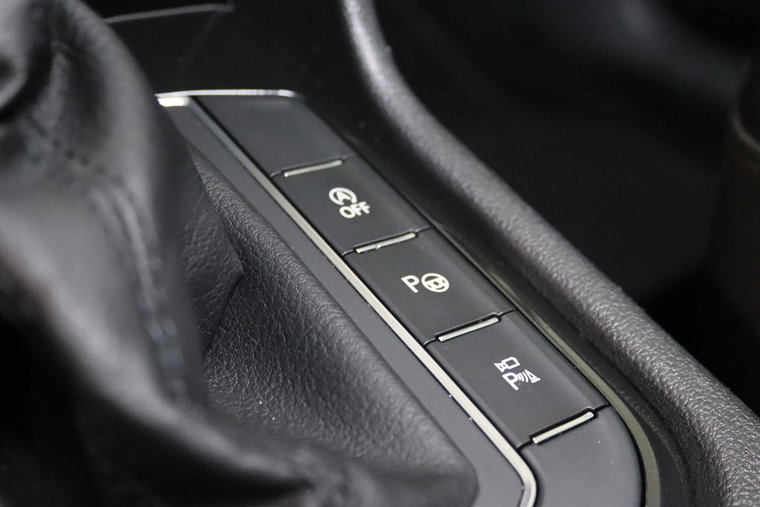 Vehicle Image 40