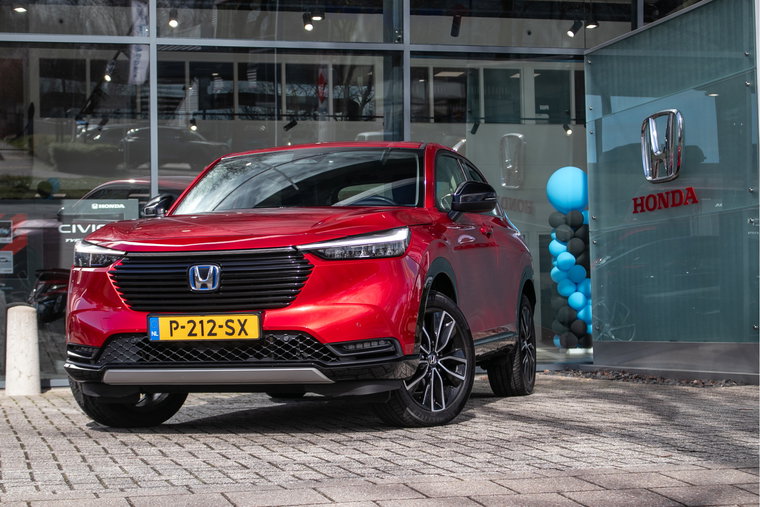 Vehicle Image 15
