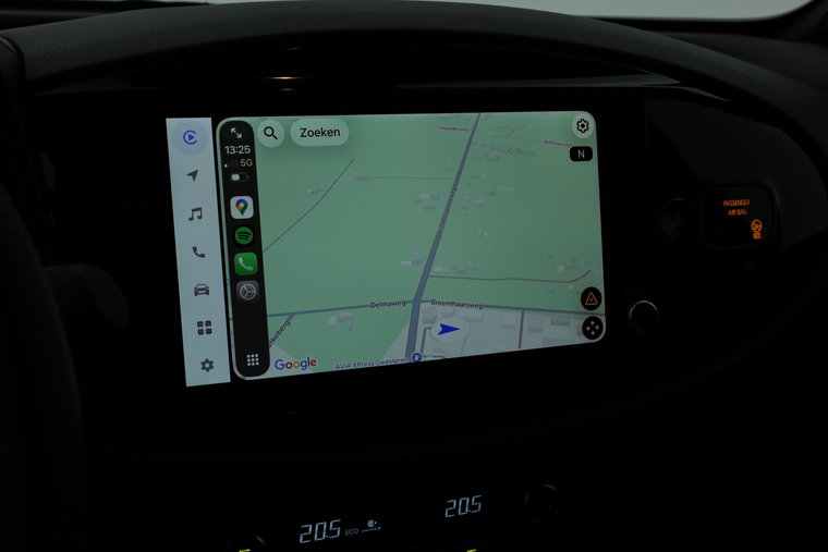 Vehicle Image 20