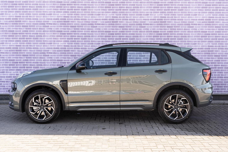 Vehicle Image 7