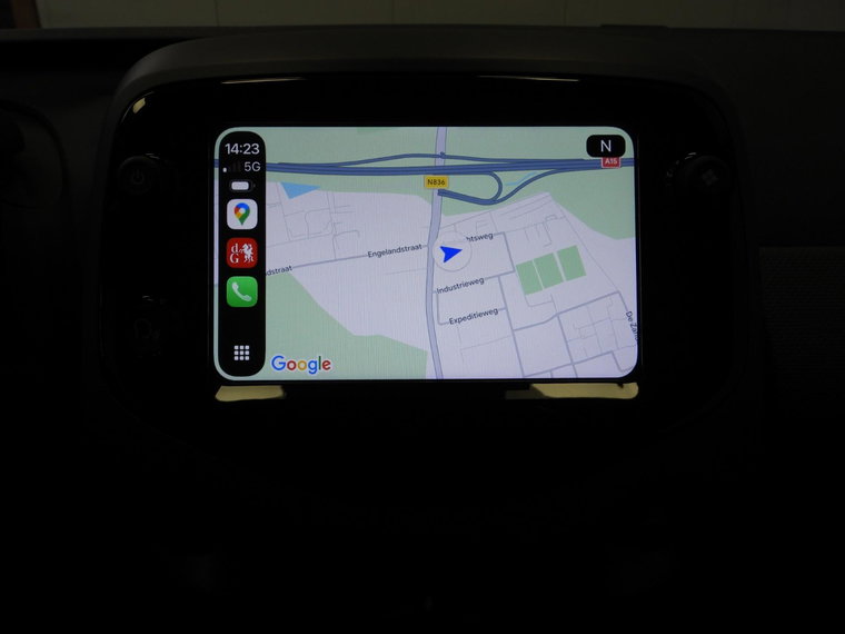 Vehicle Image 7