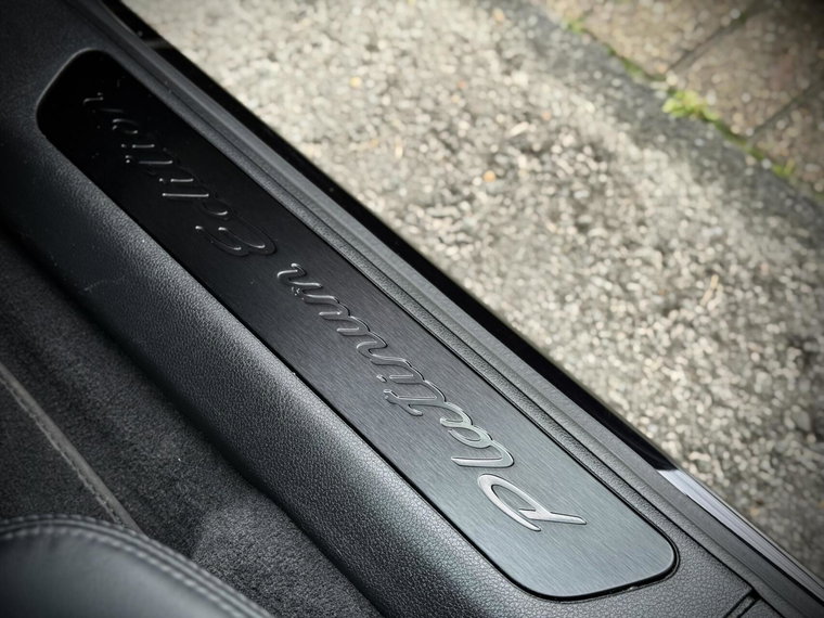 Vehicle Image 60