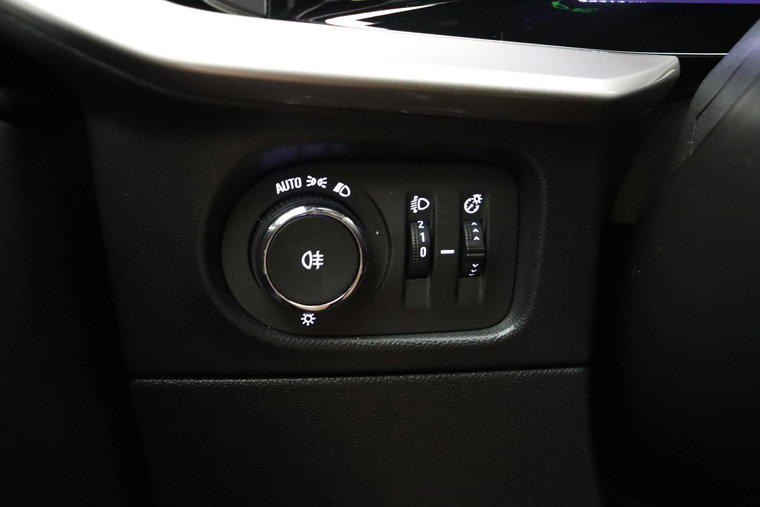 Vehicle Image 28