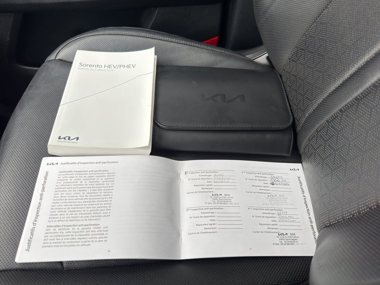 Vehicle Image 17