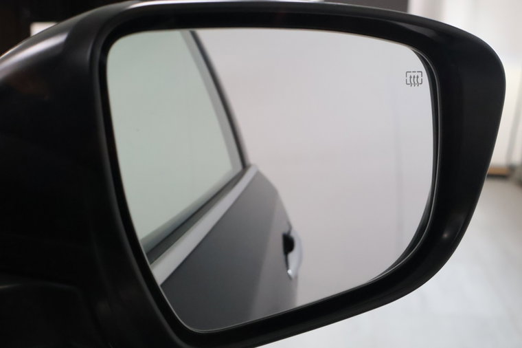 Vehicle Image 36