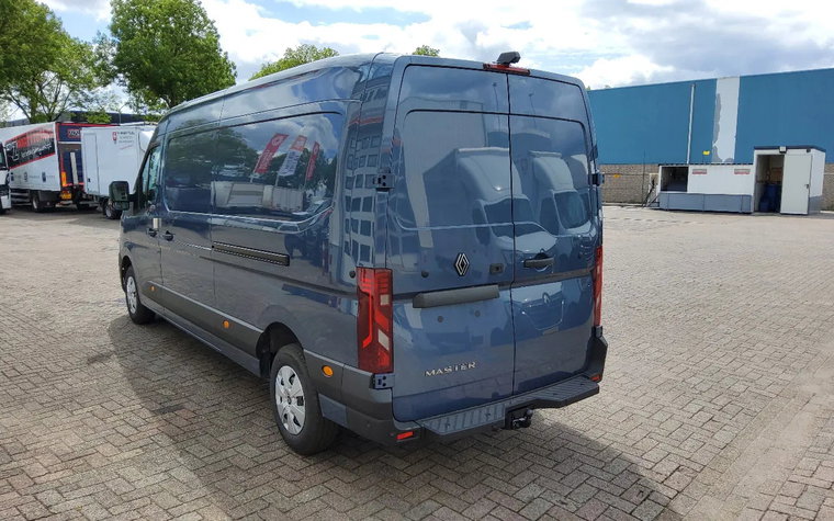 Vehicle Image 27