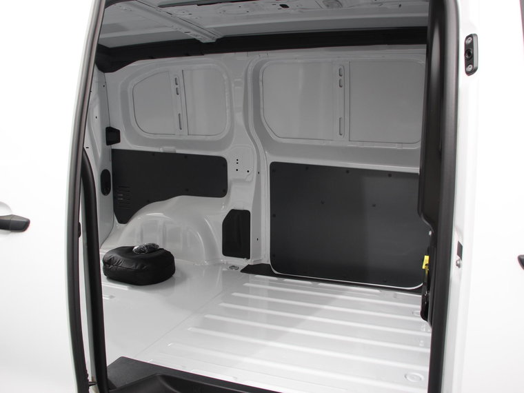 Vehicle Image 39