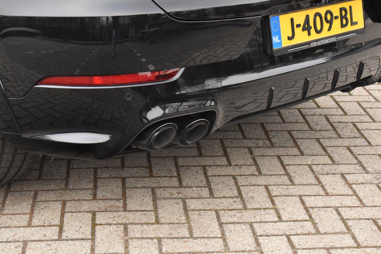 Vehicle Image 42
