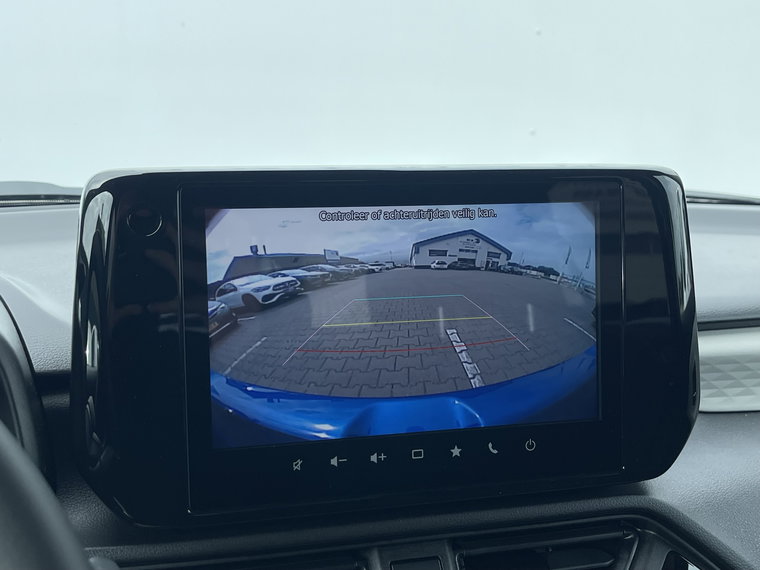 Vehicle Image 23
