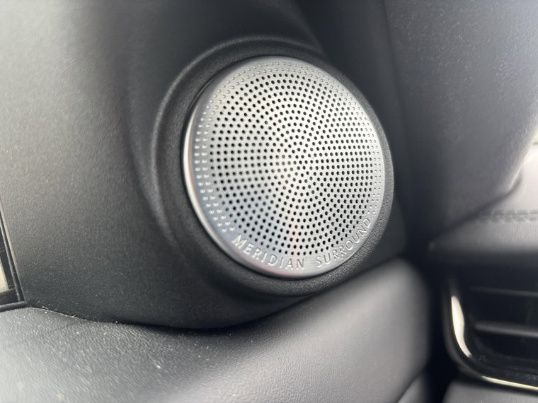 Vehicle Image 28