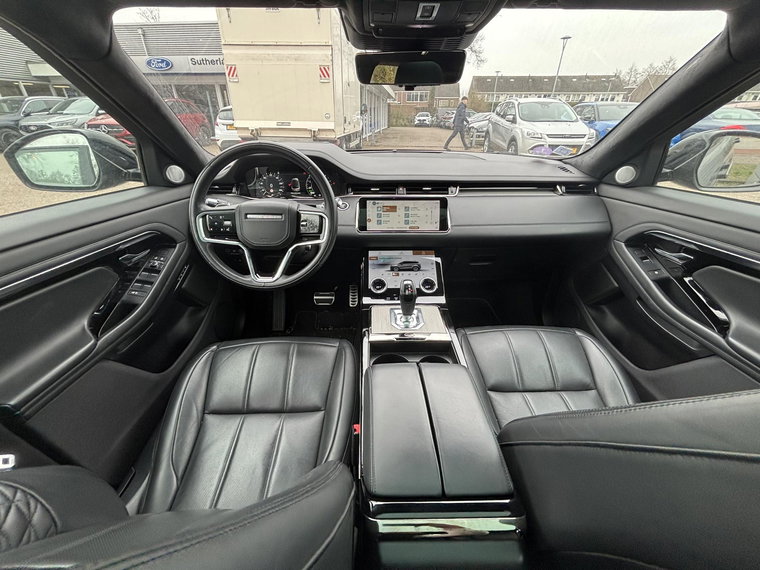 Vehicle Image 32