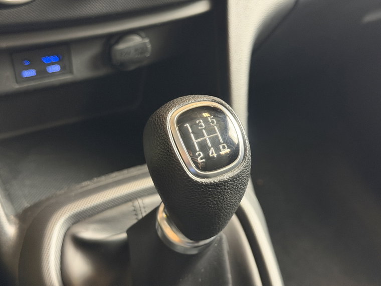 Vehicle Image 17