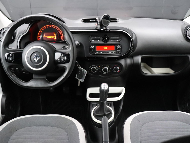 Vehicle Image 19