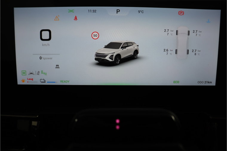 Vehicle Image 21