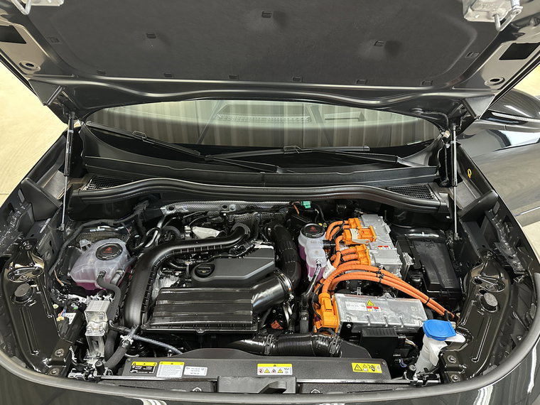Vehicle Image 37
