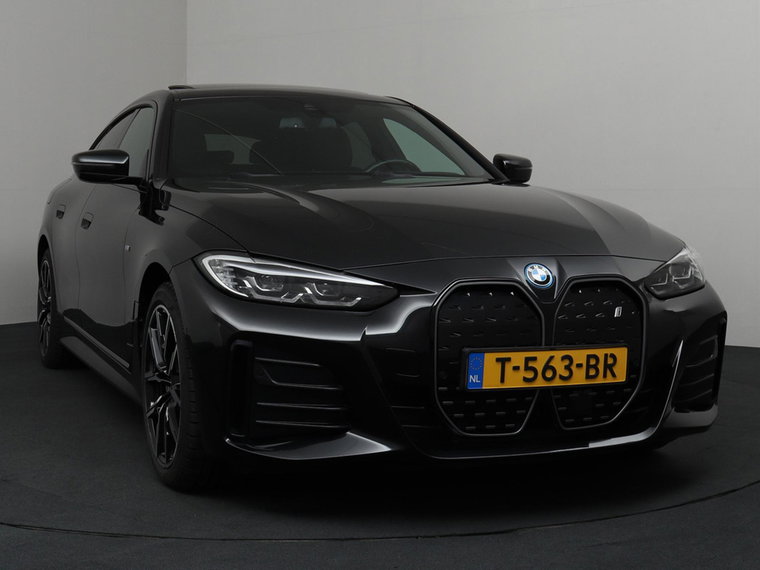 Vehicle Image 41