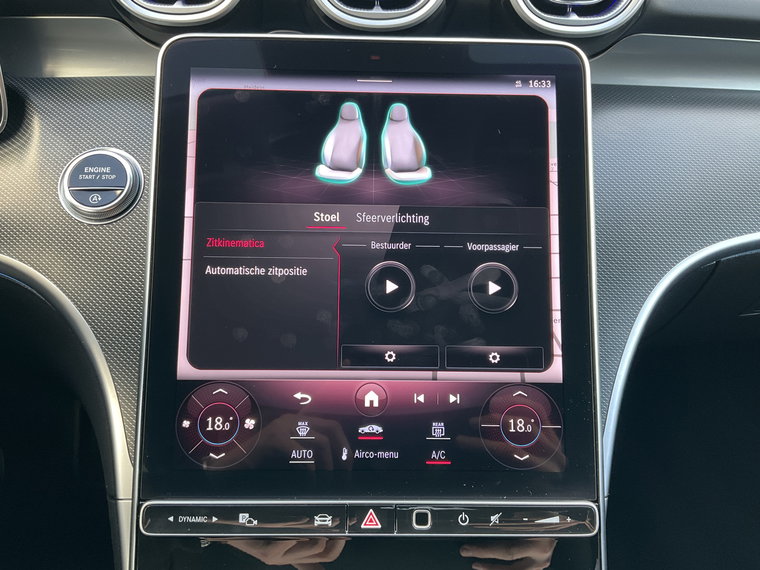 Vehicle Image 38