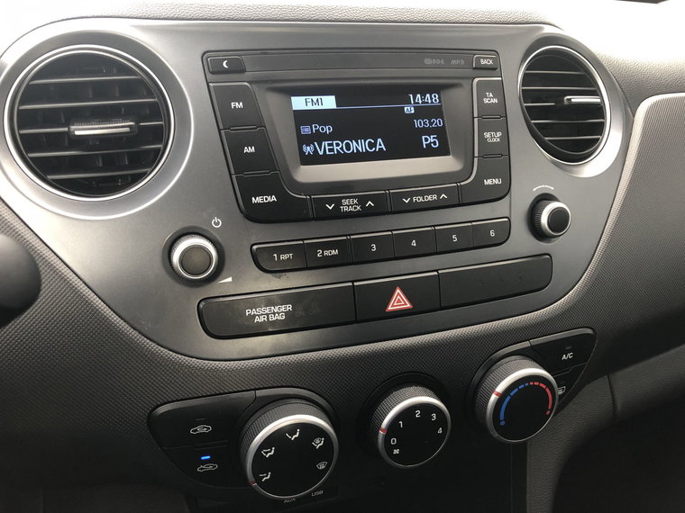 Vehicle Image 18