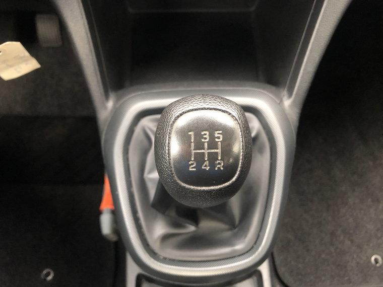 Vehicle Image 22