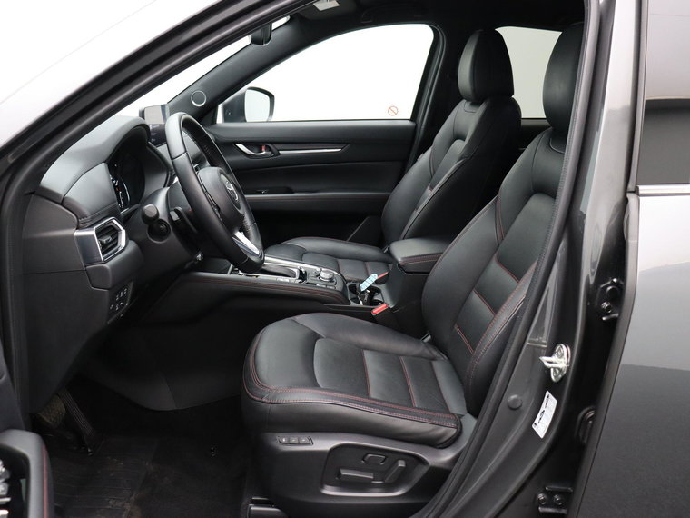 Vehicle Image 18