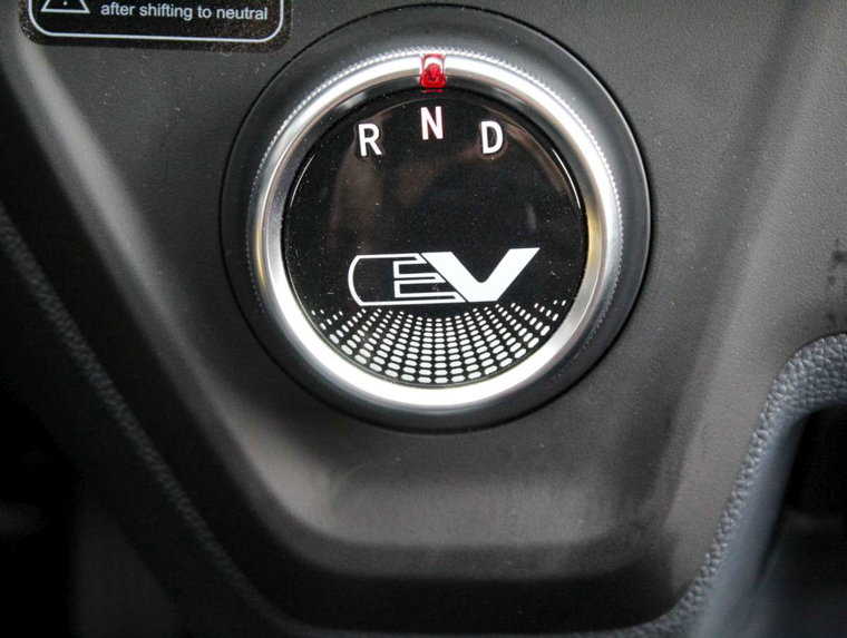 Vehicle Image 22