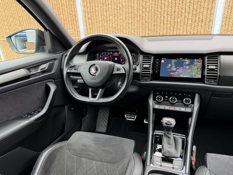 Vehicle Image 38