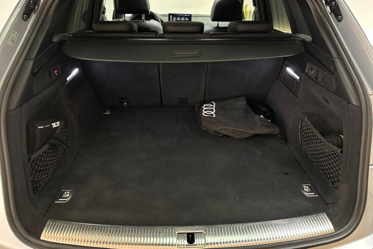 Vehicle Image 39
