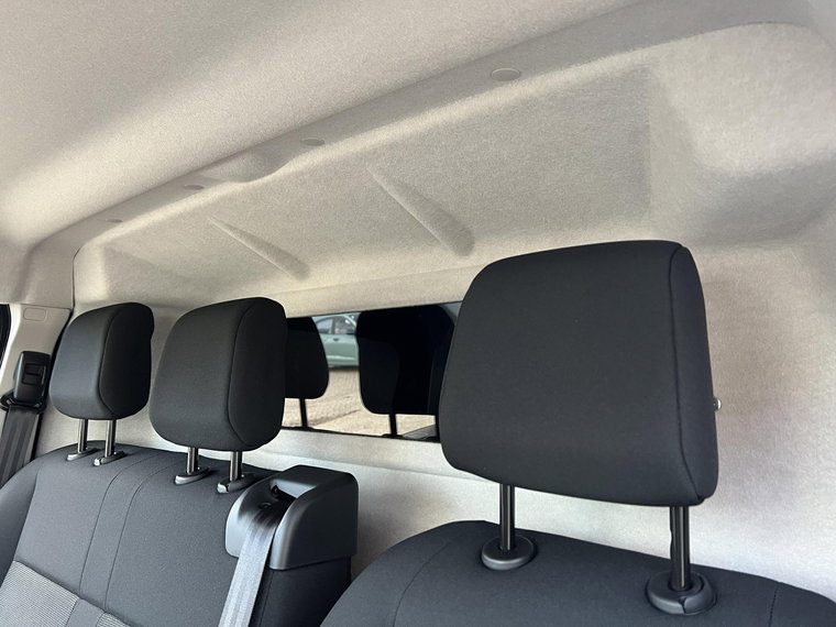 Vehicle Image 26