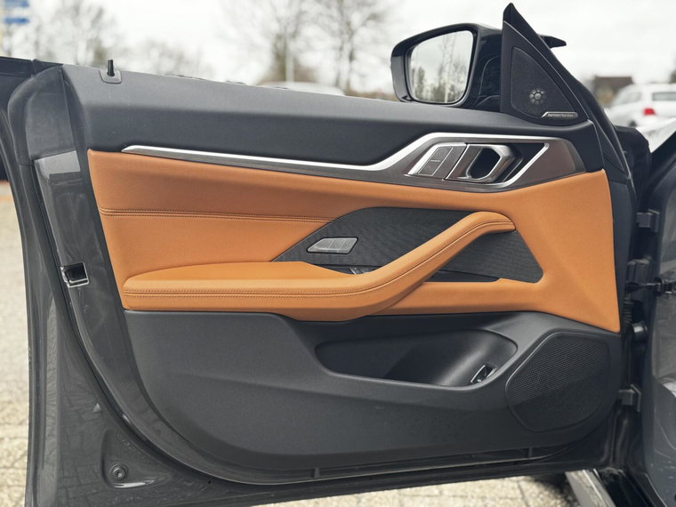 Vehicle Image 27